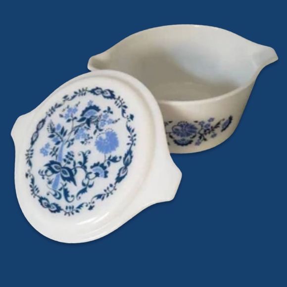 🎁 Vintage PYREX Blue Willow Floral Onion 1 QT Casserole Dish Lid 473 ￼ - Picture 5 of 6